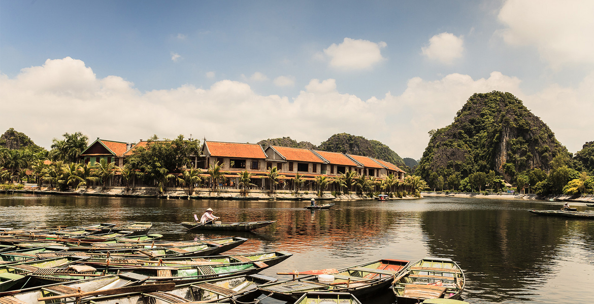 Van Long - Kenh Ga Floating Village